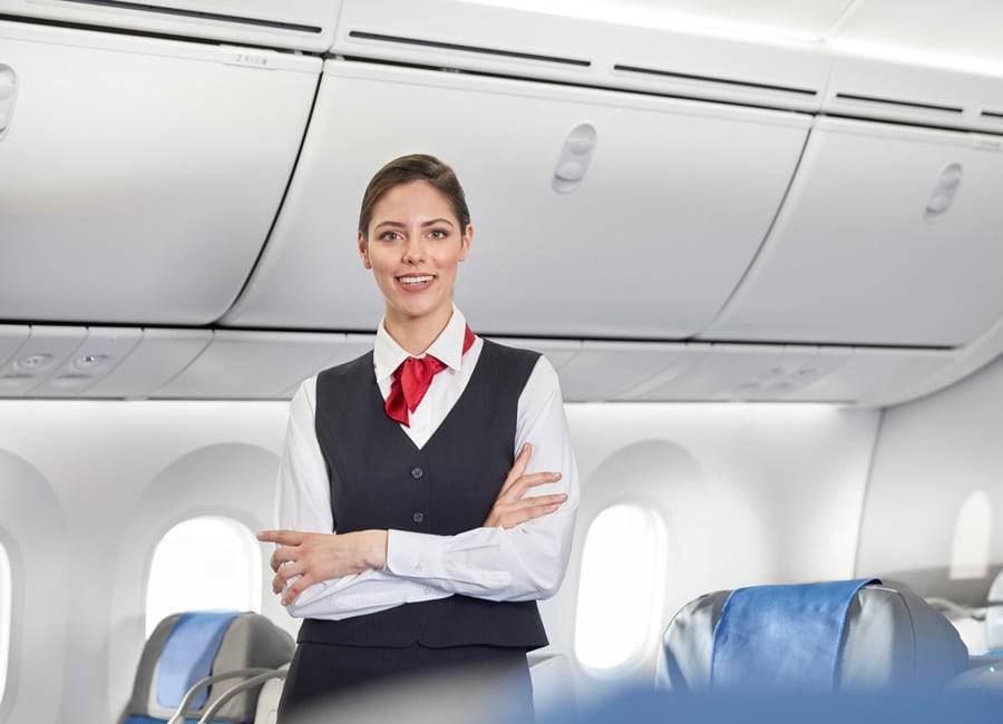5 мрачноватых фактов о работе стюардесс