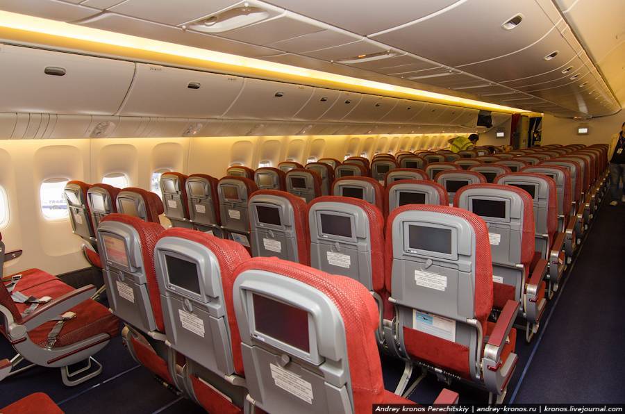 Схема салона и лучшие места в самолете boeing 757-200 авиакомпании royal flight