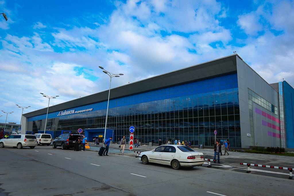 Аэропорт владивосток - онлайн табло, расписание рейсов вылет прилет самолетов, международный, телефон, справочная служба официальный сайт авиабилеты