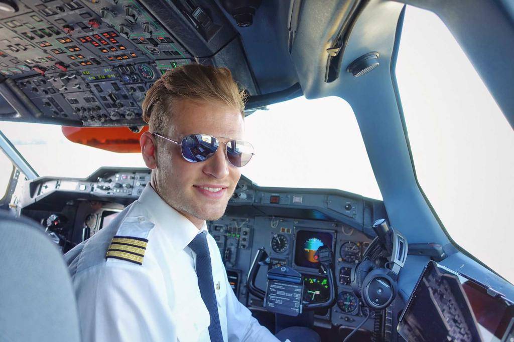 Как стать пилотом гражданской авиации в россии