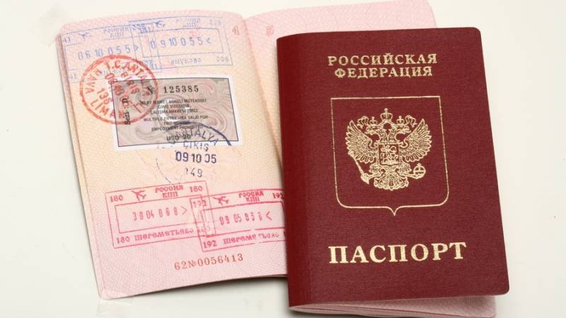 Нужен ли паспорт рф при выезде за границу в аэропорту (видео)