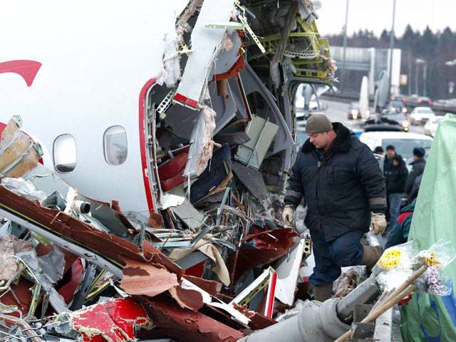 Дело о катастрофе ту-204 во внуково закрыто в связи со смертью пилотов :: общество :: рбк