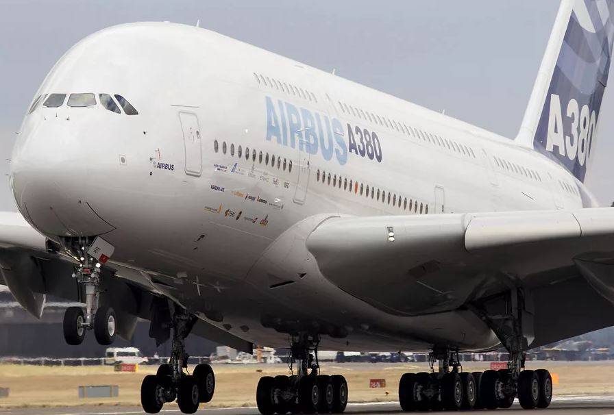 Боинг 747: скорость самолёта boeing-747, вместимость пассажиров, вес, технические характеристики (ттх), кабина