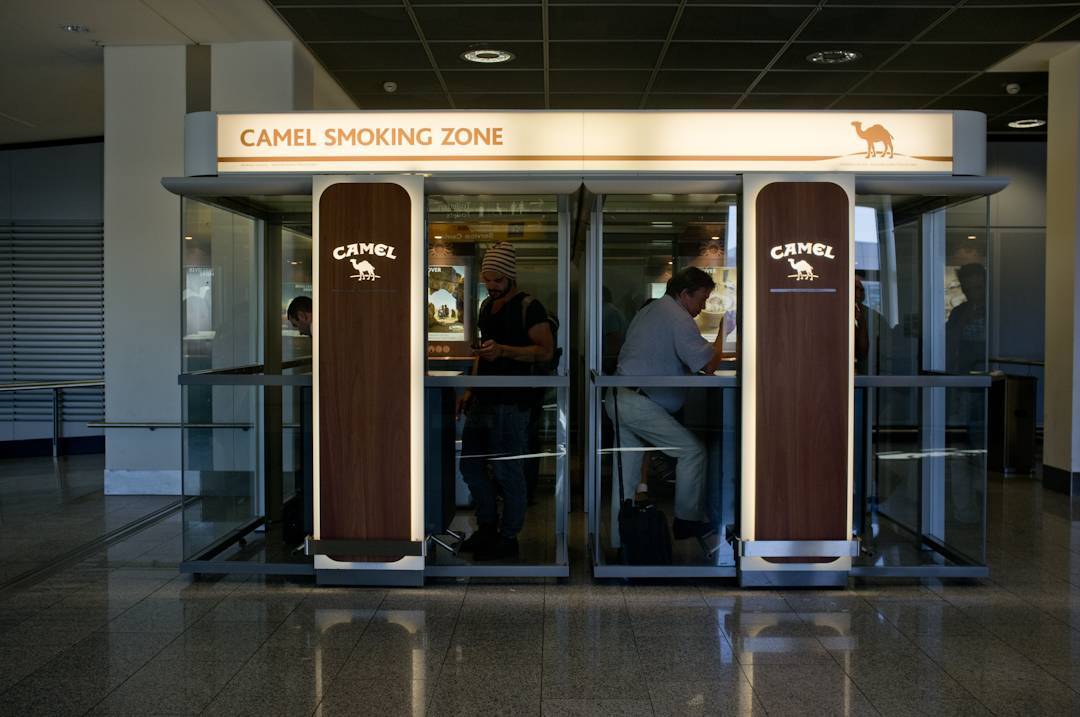 Ioqs в аэропорту шереметьево: курилка, терминал b, d, f, где курить, можно ли, места для курения (где находится), курительные комнаты, зоны, комнаты