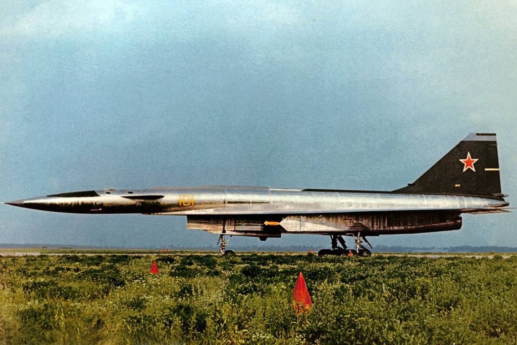 Т-4 «сотка» сверхсекретный самолет ссср