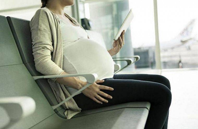 Беременность и перелет на самолете: за и против
