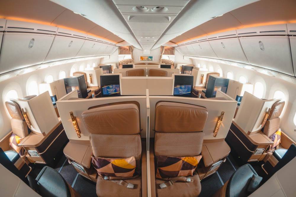Лучшие места в супер-салоне самолета boeing 787-900 dreamliner