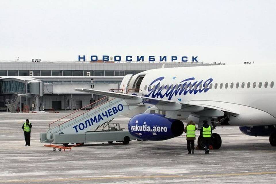 Международный аэропорт «якутск» в дальневосточном федеральном округе россии