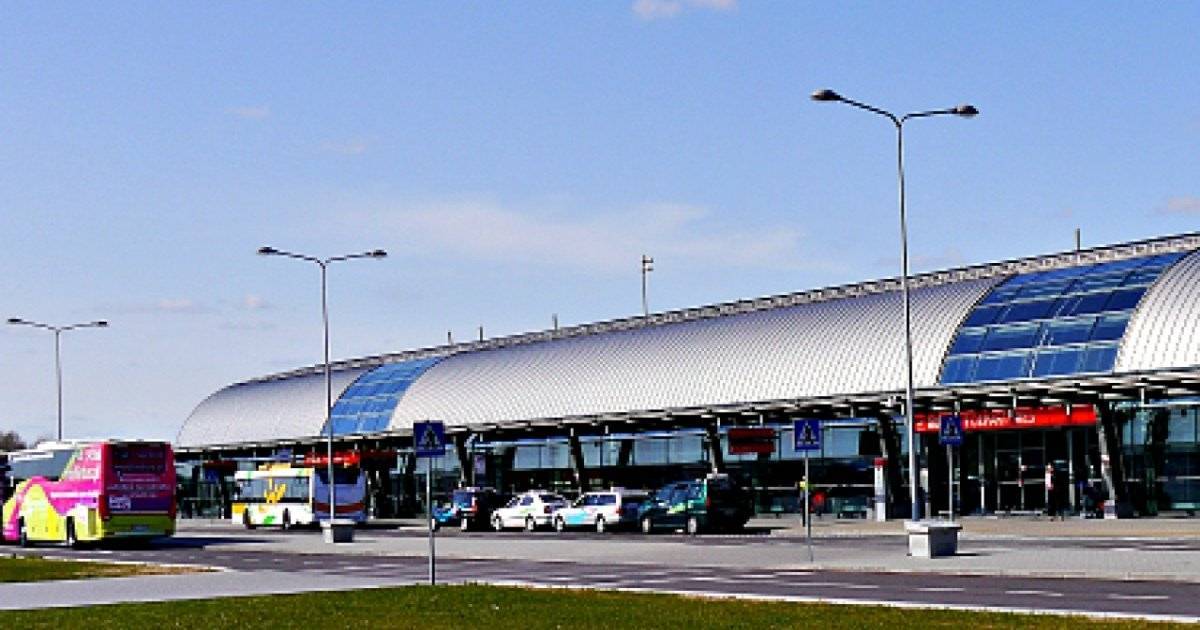 Аэропорт модлин (pl) купить авиабилеты онлайн дёшево