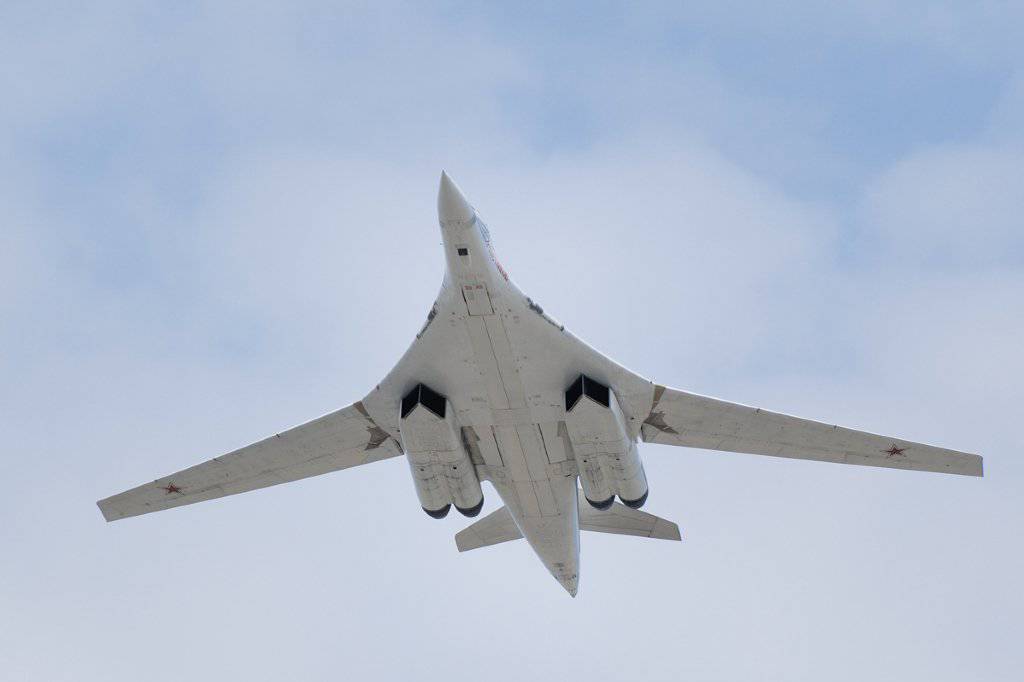 Ту-160. белый лебедь. фото. характеристики.  