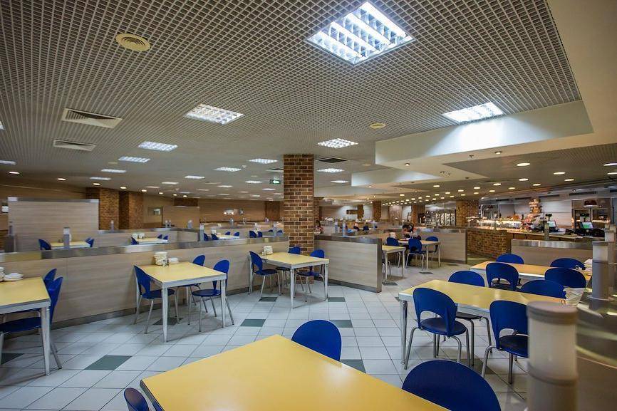 Рестораны аэропорт шереметьево терминал d. где перекусить в аэропорту шереметьево: рестораны, кафе, столовые. места питания в терминале f