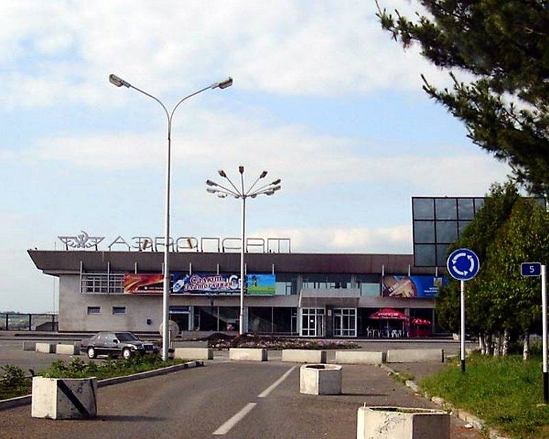 Аэропорт владикавказ беслан ogz, онлайн табло прилёта и вылета, адрес где находится beslan airport