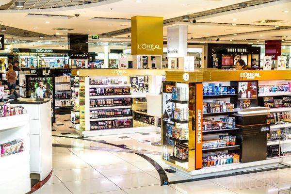Где находятся магазины duty free в аэропорту шереметьево: акции на парфюмерию и алкоголь