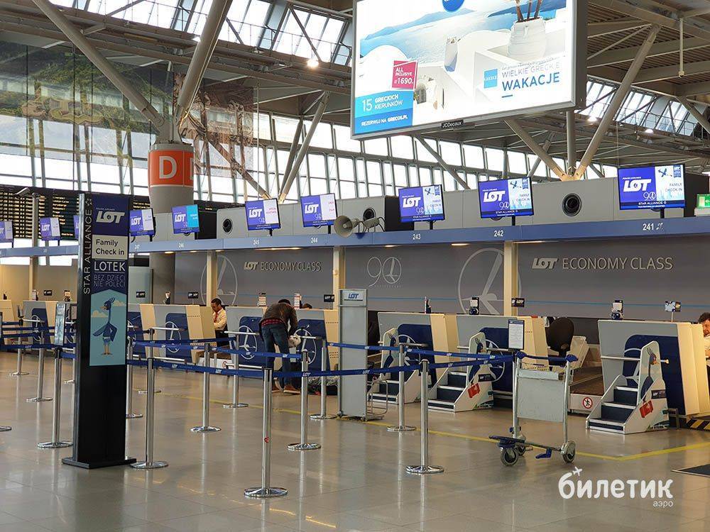 Инфраструктура аэропорта варшава имени фредерика шопена: камеры хранения, залы ожидания и другие услуги