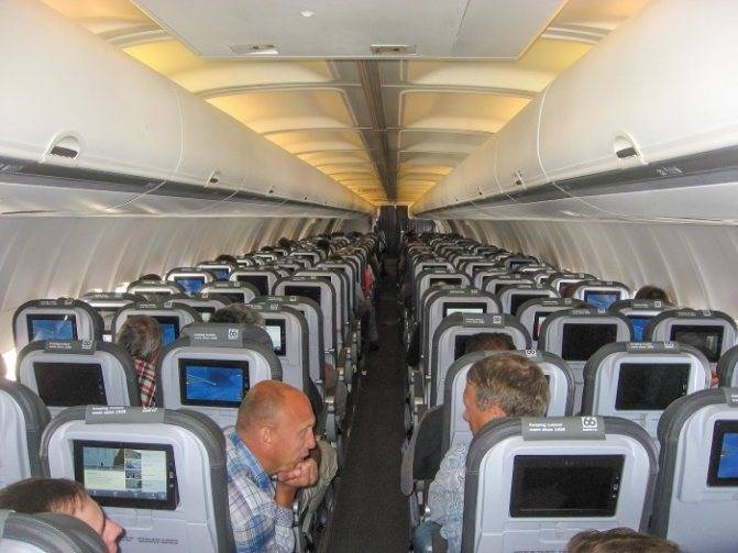 Схема салона самолета боинг 757 200 азур эйр