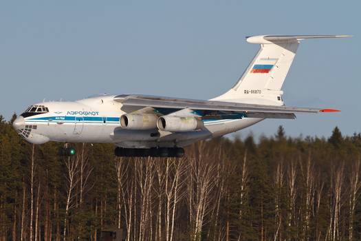 Транспортный высокоплан: на что будет способен новейший самолёт вкс россии ил-276 — рт на русском