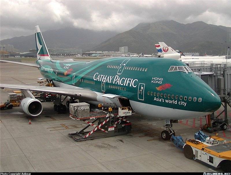 Cathay pacific | book flights and save