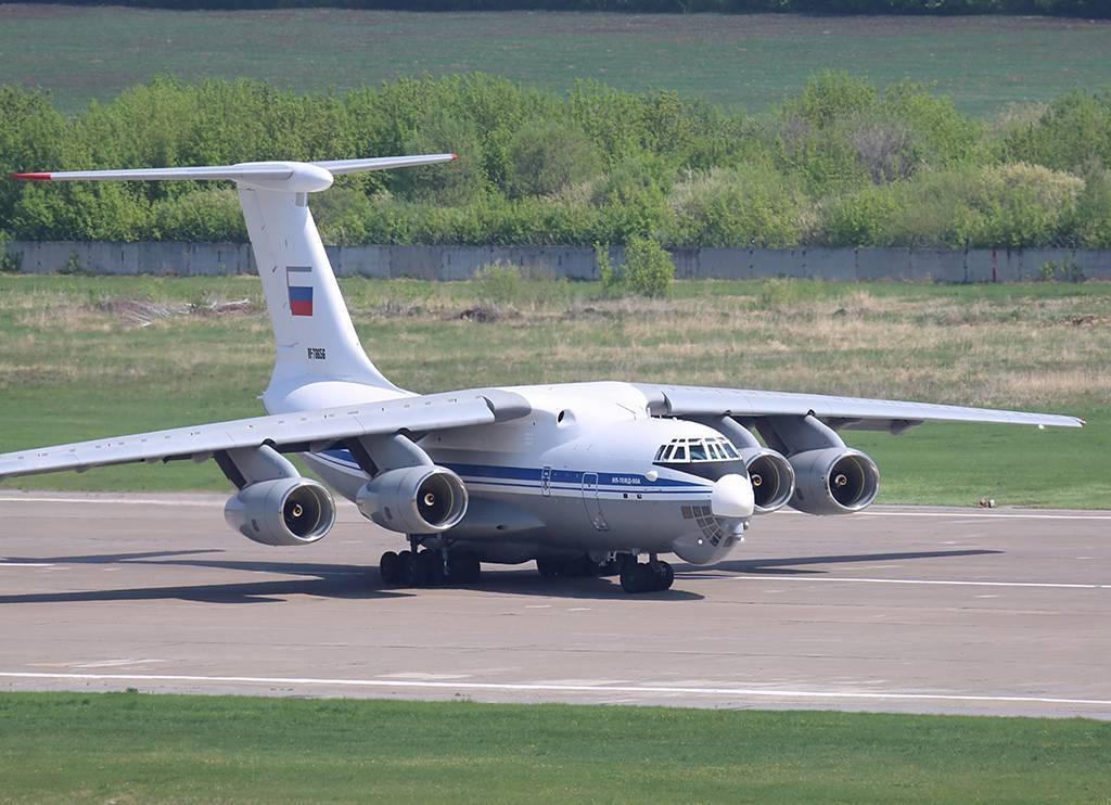 Военно-транспортный самолет ил-76 | армейские новости