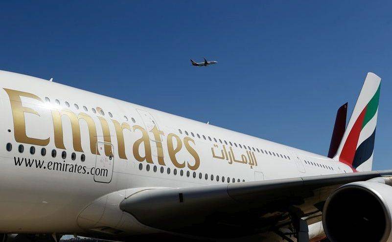 Совершенный парк самолетов авиакомпании emirates