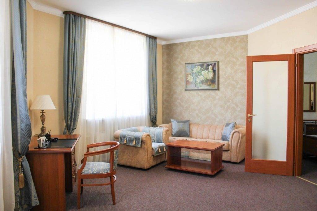 Обзор самых комфортных гостиниц иркутска возле аэропорта
