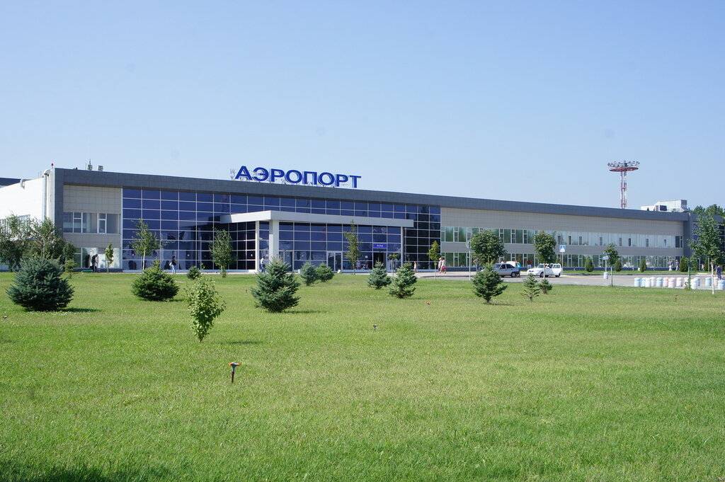 Международный аэропорт астрахань (нариманово)