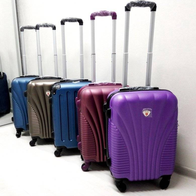 ✈как правильно выбрать чемодан для ручной клади