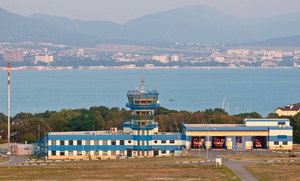 Аэропорт новороссийска: расписание рейсов и стоимость авиабилетов