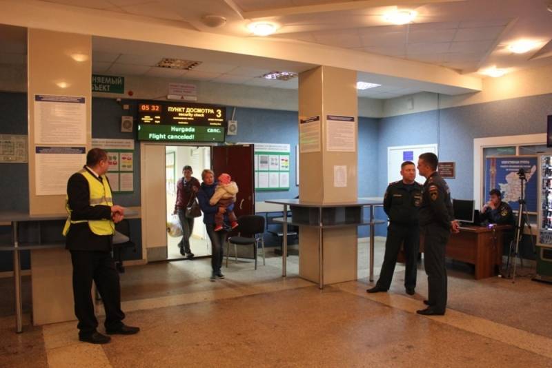 Аэропорт оренбург (центральный, имени ю.а. гагарина): обзор оренбургского аэропорта, услуги, адрес, телефон и другая справочная информация