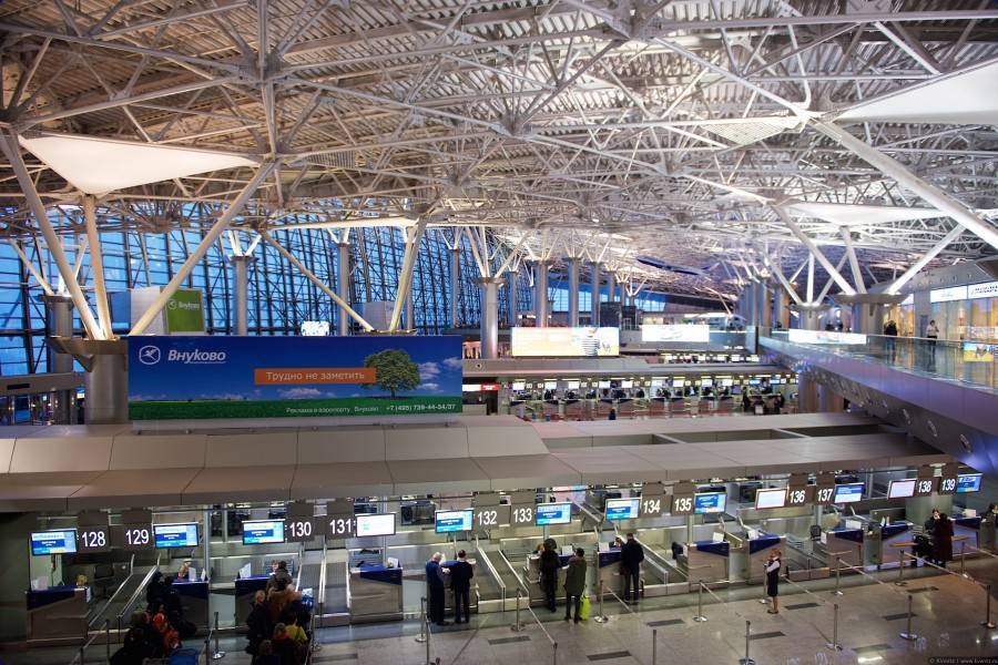 Самый большой аэропорт в Москве