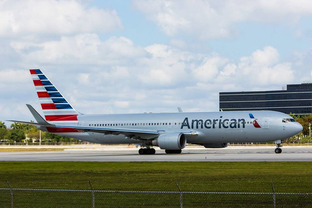 Американ эйрлайнс авиакомпания - официальный сайт american airlines, контакты, авиабилеты и расписание рейсов  2021