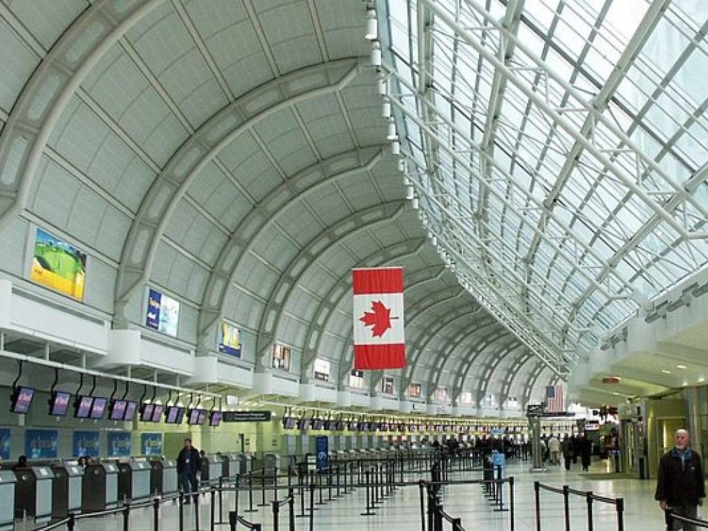 Список самых загруженных аэропортов канады