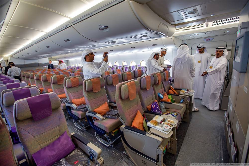 Схема салона и лучшие места в самолете boeing 777-300 er авиакомпании emirates