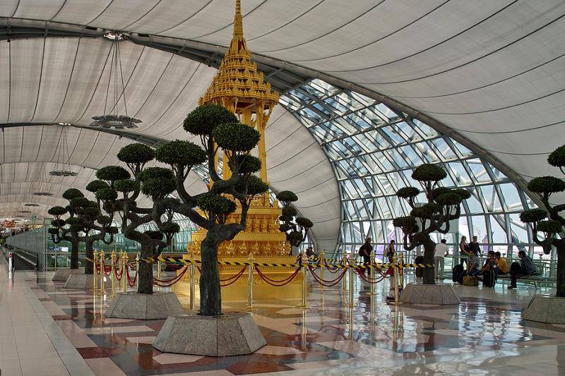 Аэропорт бангкока суварнабхуми