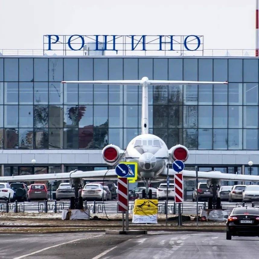 Аэропорт тюмени «рощино». онлайн-табло прилетов и вылетов, сайт, расписание 2021, гостиница, как добраться на туристер.ру