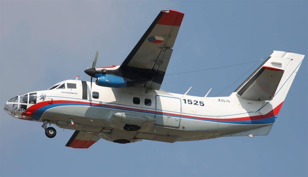 Самолет turbolet let l-410
