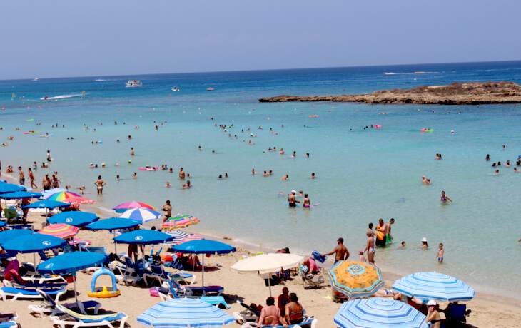 Кипр. сезон отдыха по месяцам, график температуры воды, воздуха, когда лучше ехать, курорты
