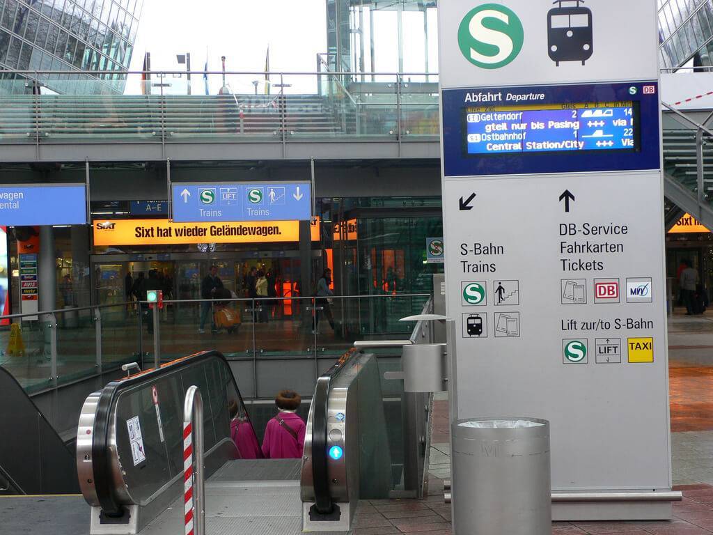 Как добраться из аэропорта меммингена в мюнхен?