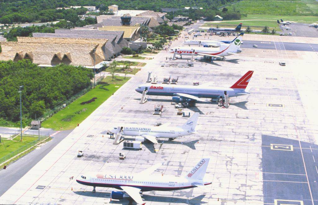 Аэропорты доминиканы (lrm, pop, puj, azs, sdq)