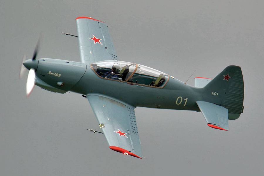 Як-152 – букварь пилотов