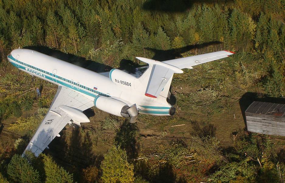 Аварийная посадка Ту-154 в Ижме 7 сентября 2010 года
