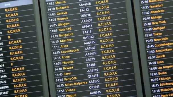 Аэропорт хитроу онлайн табло вылета лондон москва