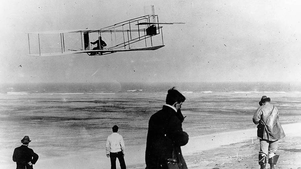 Этот день в истории: 17 декабря 1903 года — полет первого в мире самолета