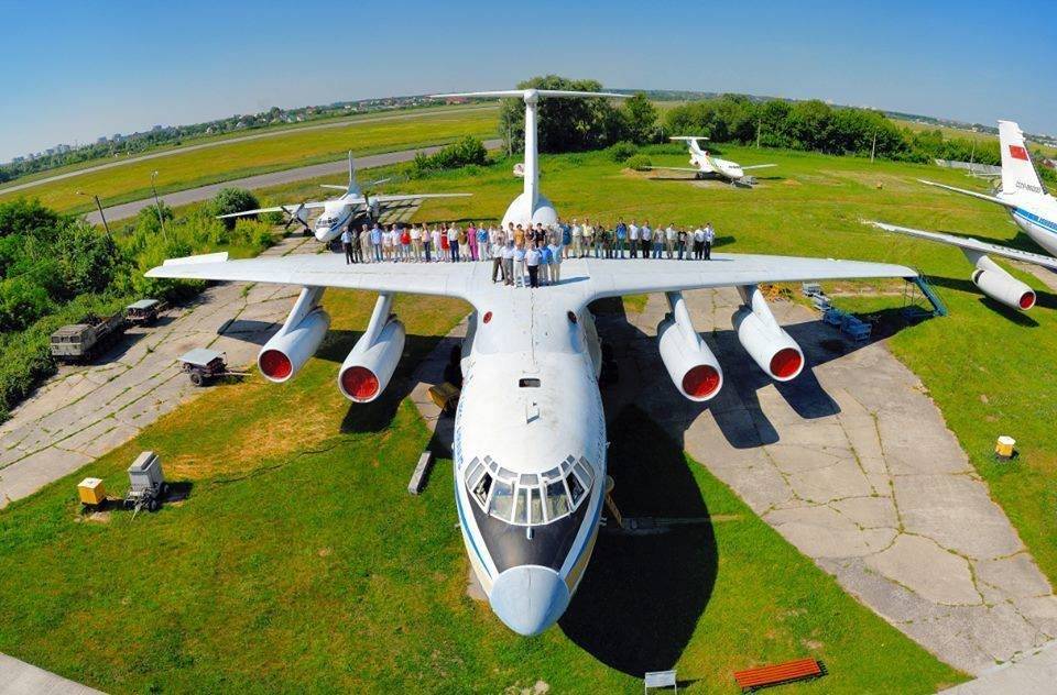Государственный музей авиации украины