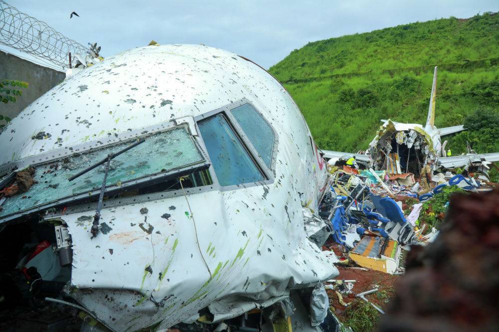 Почему падают самолеты: главные причины авиакатастроф