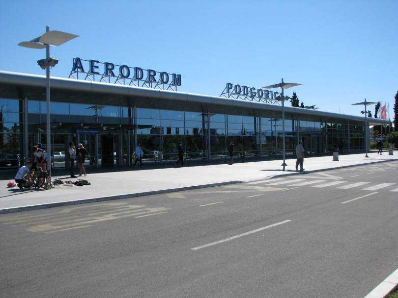 Международные аэропорты черногории - тиват и подгорица