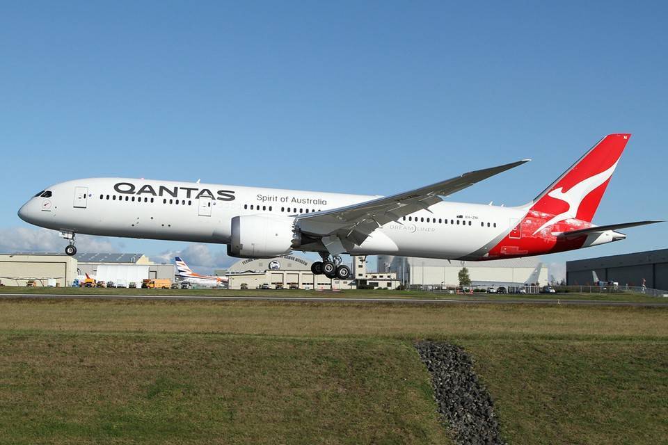 Qantas empire airways
