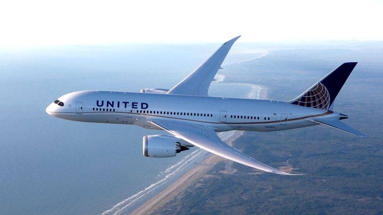 Американская авиакомпания «United Airlines» (Юнайтед Эйрлайнс)