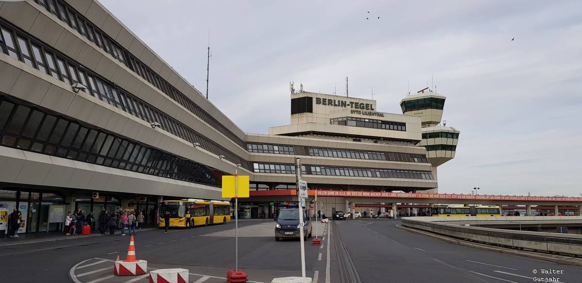Как добраться из аэропорта бранденбург в центр берлина