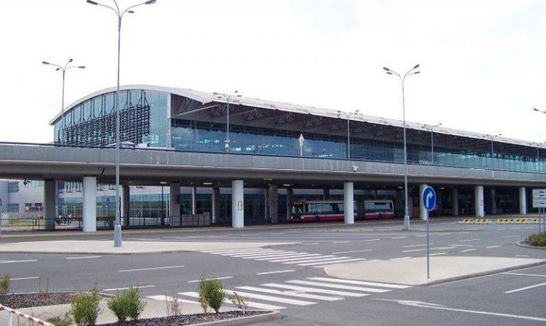 Аэропорты праги: воздушные гавани столицы