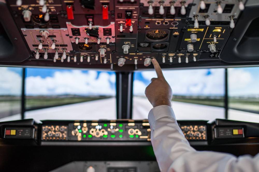 10 ответов пилотов на самые частые вопросы про авиаперелёты
